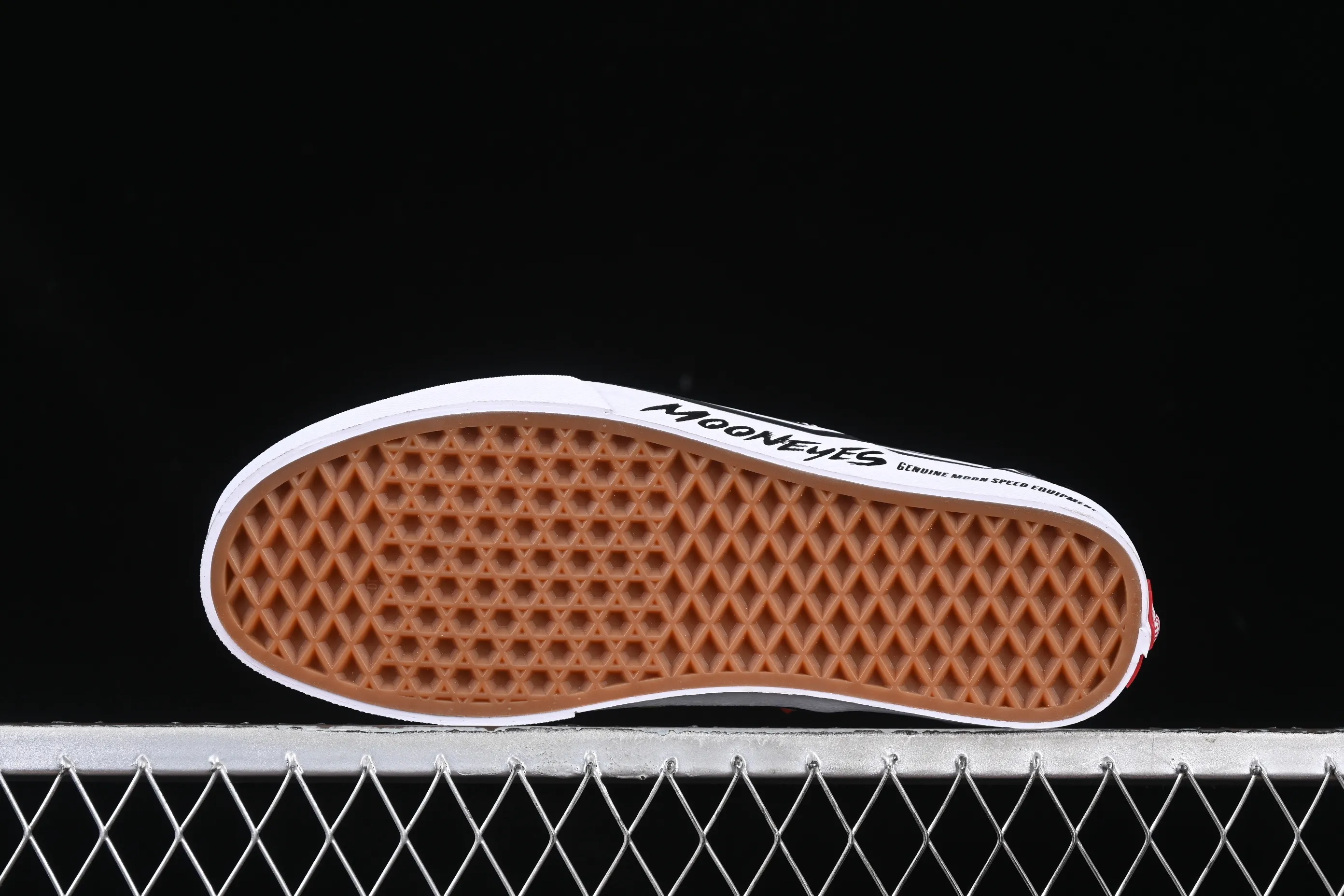 All categories Vans Vans series Vans Low Vans low-top Mooneyes x Vans Slip-On joint series low-top casual sneakers VN000CP6BHG